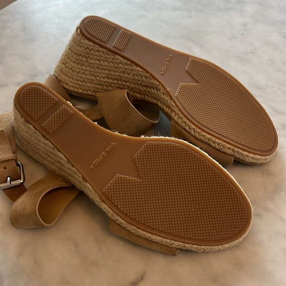 Via Spiga 3 inch Wedge Sandals - Picture 5 of 5